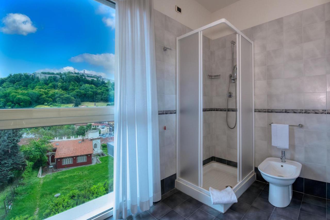 Park Hotel Mondovi Luaran gambar